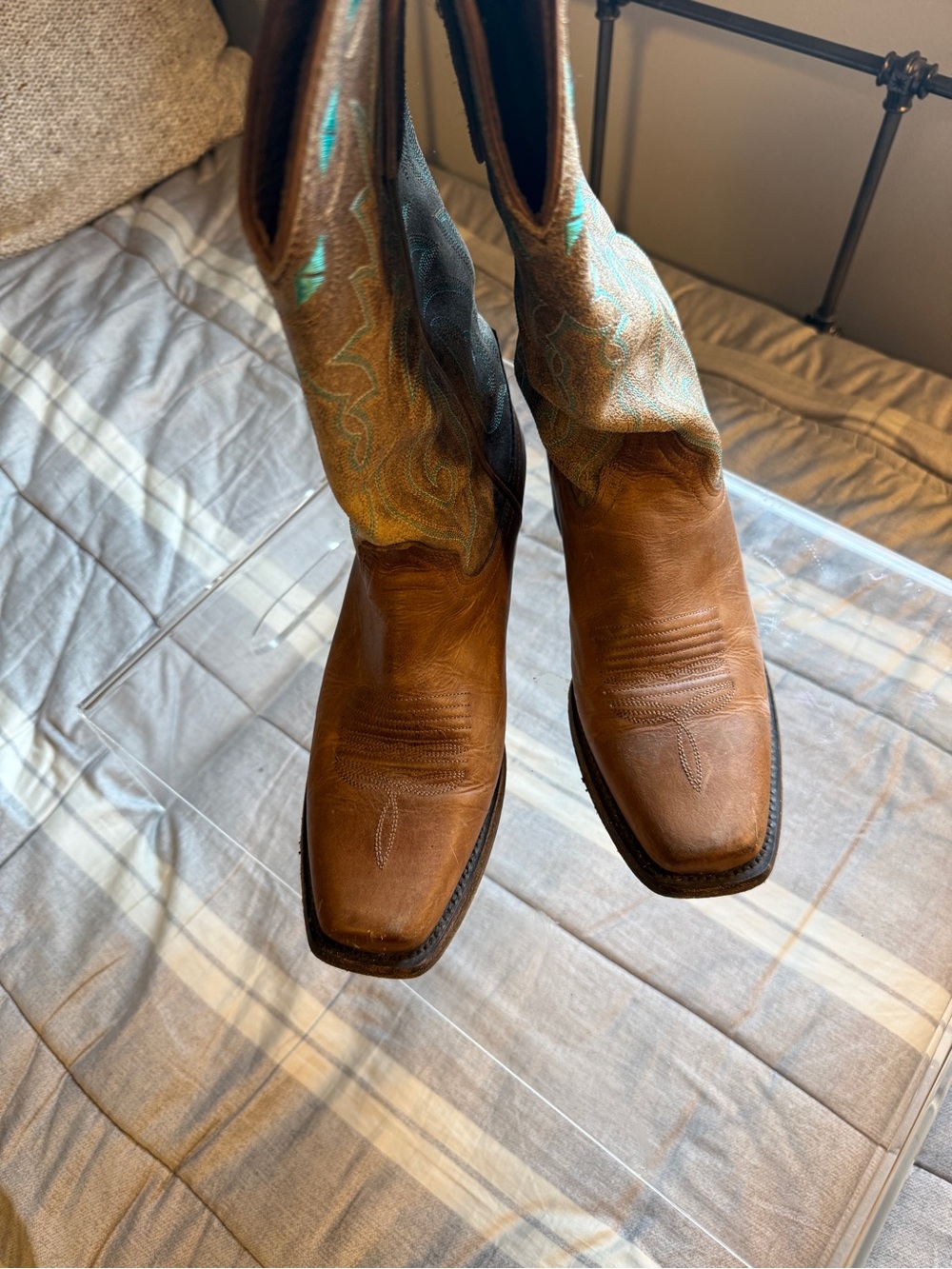 Women's Brown Leather Western Heeled Boots with Turquoise Stitching - Picture 4 of 5